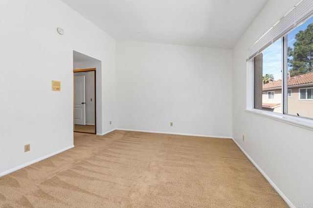 7768 Caminito Monarca 109, Carlsbad, CA 92009