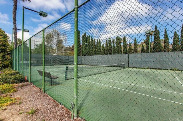 7768 Caminito Monarca 109, Carlsbad, CA 92009