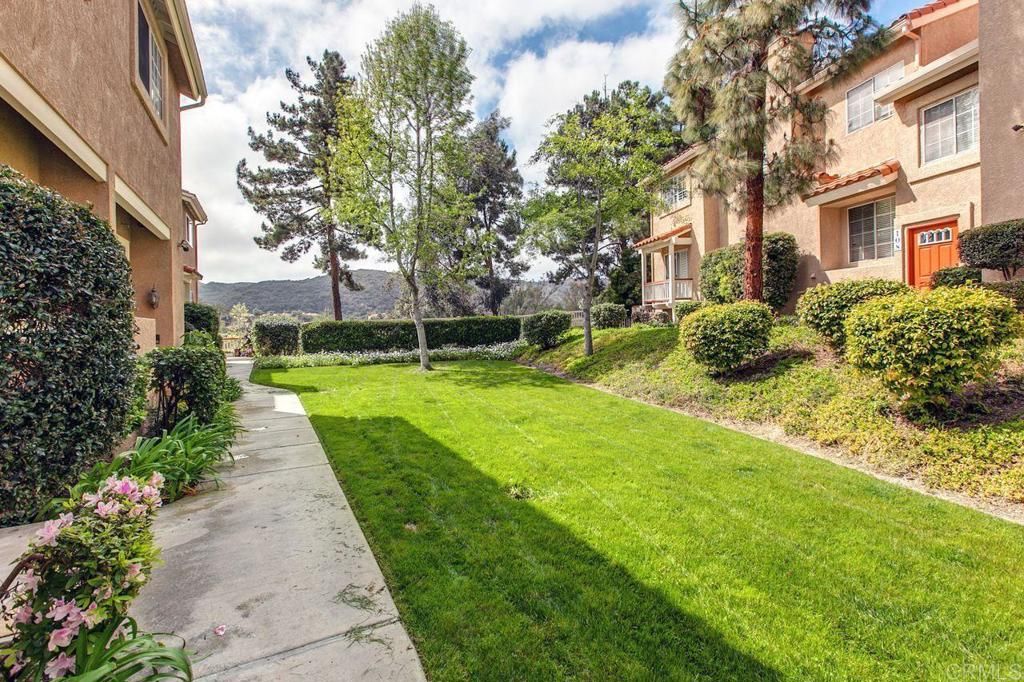 Image 49 of property listing at 7768 Caminito Monarca 109, Carlsbad, CA 92009