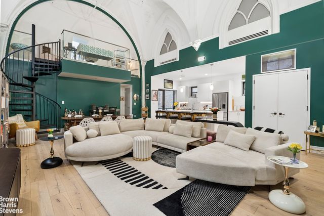 463 W 142nd St Apt 2B, New York City, NY 10031