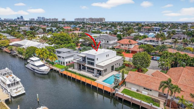 5211 NE 32nd Avenue, Fort Lauderdale, FL 33308