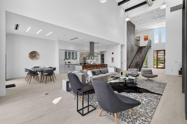 5211 NE 32nd Avenue, Fort Lauderdale, FL 33308