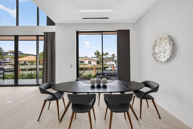 5211 NE 32nd Avenue, Fort Lauderdale, FL 33308