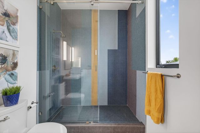 5211 NE 32nd Avenue, Fort Lauderdale, FL 33308