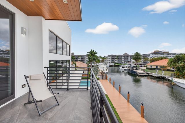 5211 NE 32nd Avenue, Fort Lauderdale, FL 33308