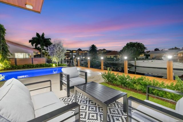 5211 NE 32nd Avenue, Fort Lauderdale, FL 33308