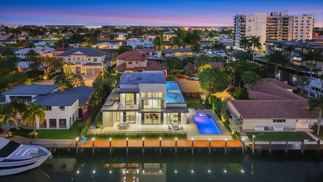 5211 NE 32nd Avenue, Fort Lauderdale, FL 33308