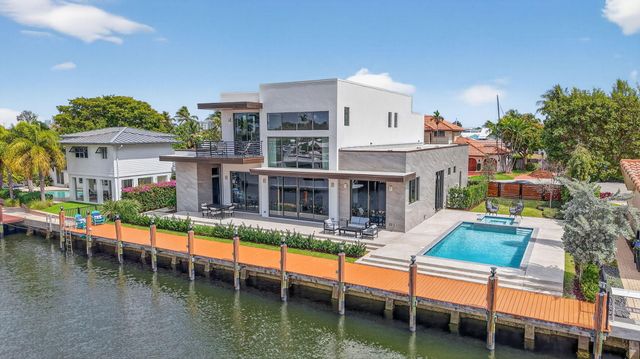 5211 NE 32nd Avenue, Fort Lauderdale, FL 33308