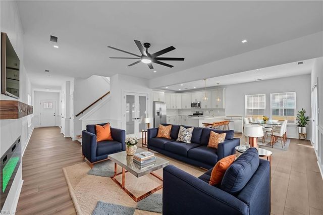 67 W Little Back River RD, Hampton, VA 23669