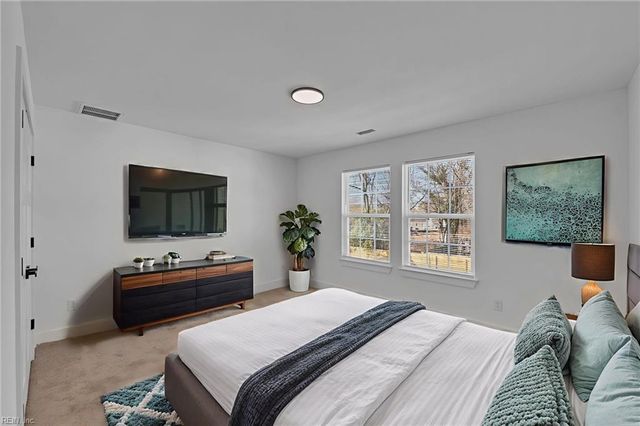 67 W Little Back River RD, Hampton, VA 23669