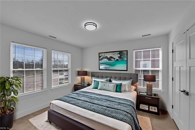 67 W Little Back River RD, Hampton, VA 23669