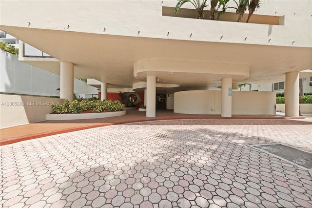 1621 Collins Avenue 908, Miami Beach, FL 33139