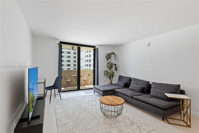 1621 Collins Avenue 908, Miami Beach, FL 33139