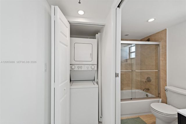 1621 Collins Avenue 908, Miami Beach, FL 33139