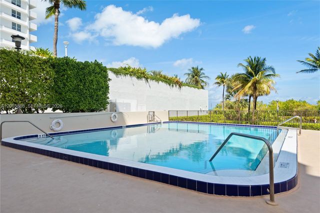 1621 Collins Avenue 908, Miami Beach, FL 33139