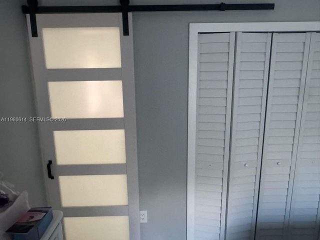 1001 NW 148th St 1001, Miami, FL 33168