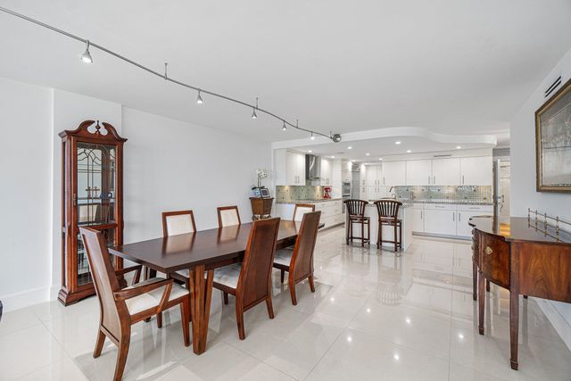 2000 S OCEAN Boulevard 14-F, Boca Raton, FL 33432