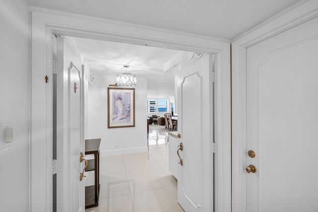2000 S OCEAN Boulevard 14-F, Boca Raton, FL 33432