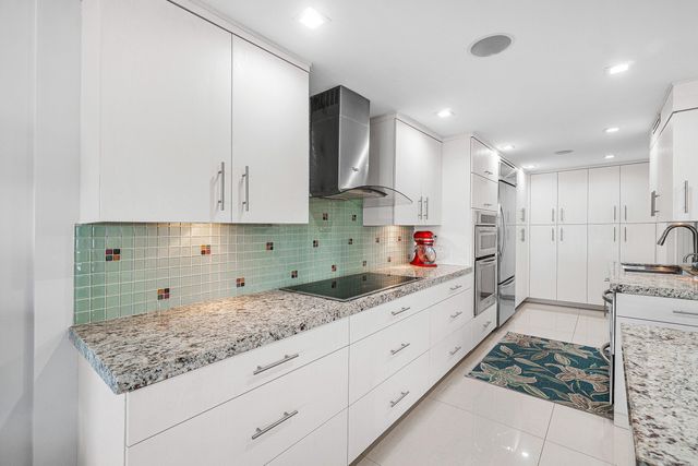 2000 S OCEAN Boulevard 14-F, Boca Raton, FL 33432