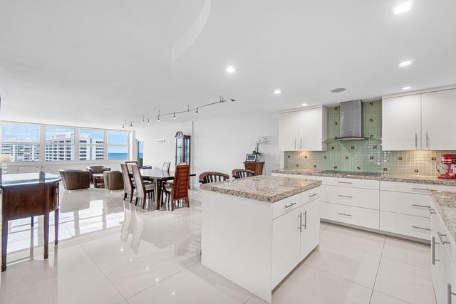 2000 S OCEAN Boulevard 14-F, Boca Raton, FL 33432