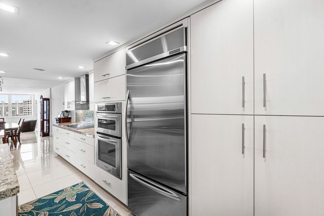 2000 S OCEAN Boulevard 14-F, Boca Raton, FL 33432