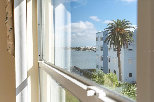 5575 GULF BOULEVARD 332, St Pete Beach, FL 33706