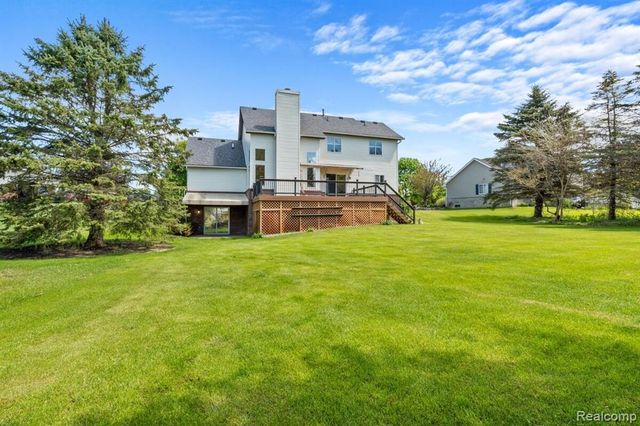 221 Maplewood Drive 28, Clawson, MI 48348