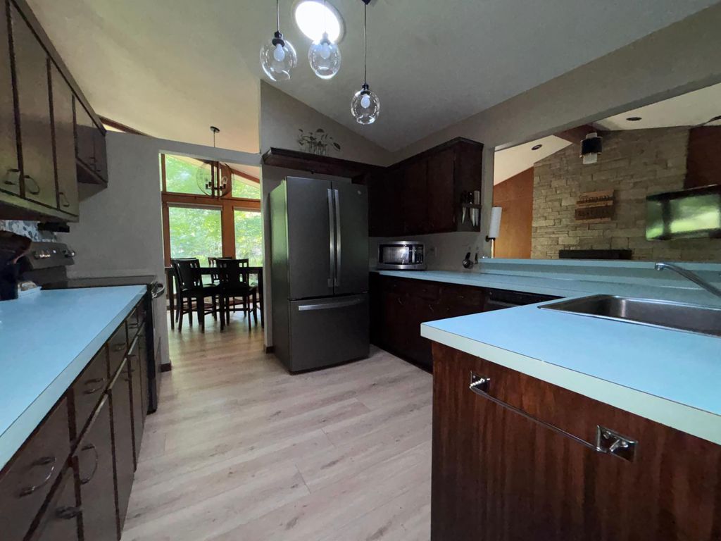 567 Rice Creek Terrace NE, Fridley, MN 55432 — photo 5