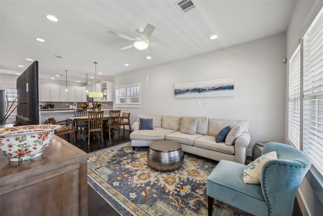 1629 Kyle Avenue, Dallas, TX 75208