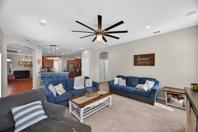 4645 EXECUTIVE MEADOWS DRIVE, Plant City, FL 33567