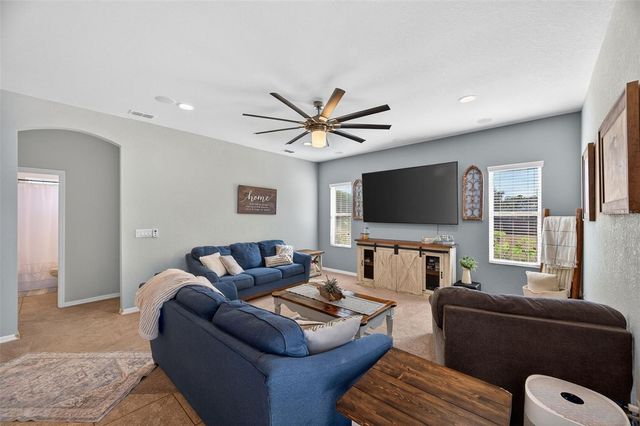 4645 EXECUTIVE MEADOWS DRIVE, Plant City, FL 33567