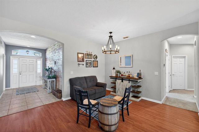 4645 EXECUTIVE MEADOWS DRIVE, Plant City, FL 33567