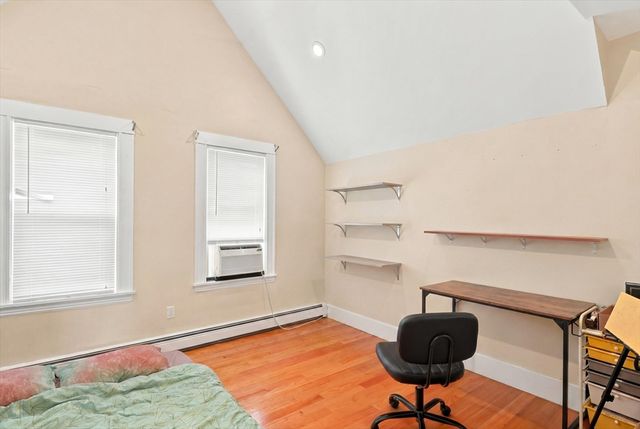 17 Dow St, Somerville, MA 02144