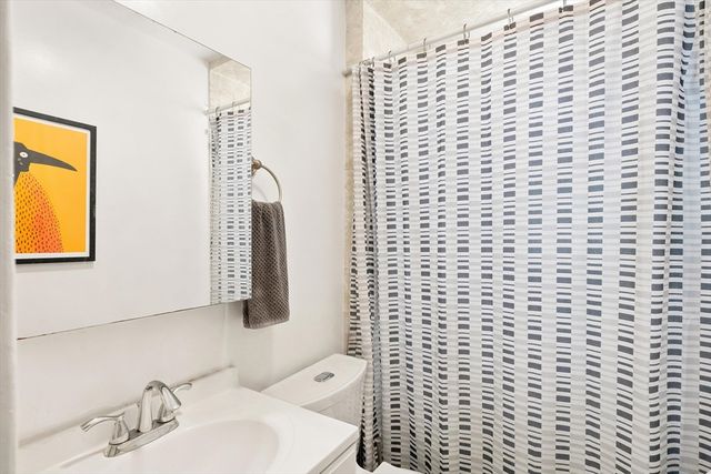 17 Dow St, Somerville, MA 02144