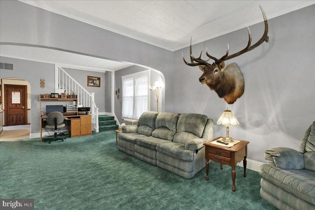 368 DONEGAL SPRINGS RD, Mount Joy, PA 17552