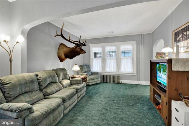 368 DONEGAL SPRINGS RD, Mount Joy, PA 17552