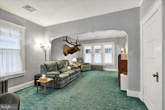 368 DONEGAL SPRINGS RD, Mount Joy, PA 17552