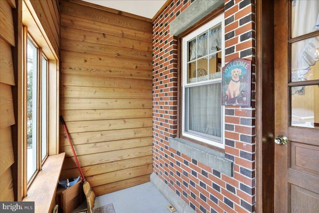 368 DONEGAL SPRINGS RD, Mount Joy, PA 17552