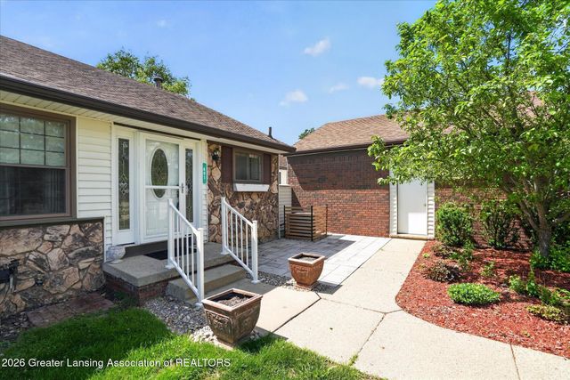 491 Red Cedar Boulevard, Williamston, MI 48895