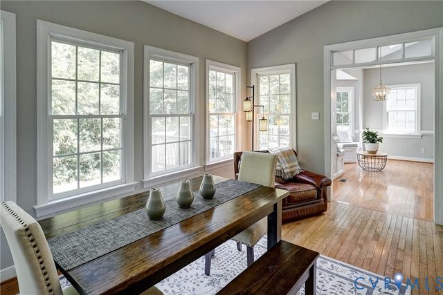 15618 Fox Cove Cir, Moseley, VA 23120