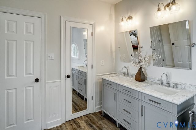 15618 Fox Cove Cir, Moseley, VA 23120