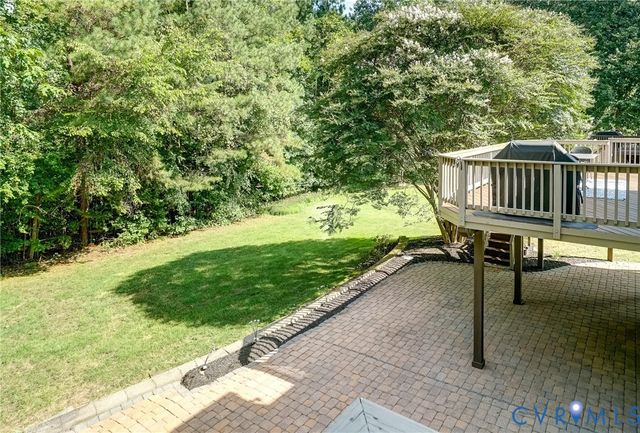 15618 Fox Cove Cir, Moseley, VA 23120