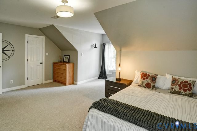 15618 Fox Cove Cir, Moseley, VA 23120