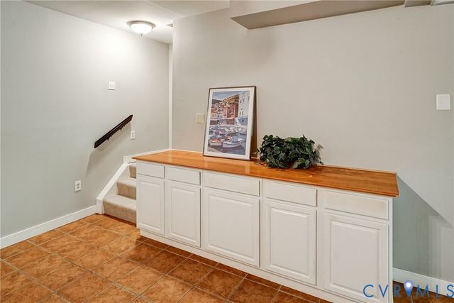 15618 Fox Cove Cir, Moseley, VA 23120