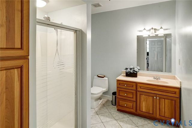 15618 Fox Cove Cir, Moseley, VA 23120