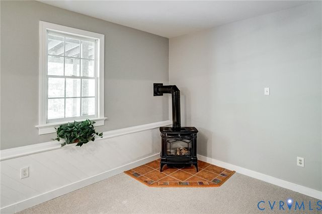 15618 Fox Cove Cir, Moseley, VA 23120