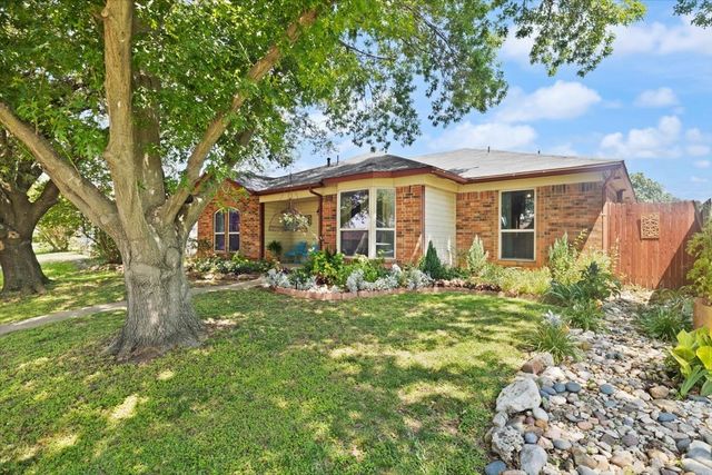 1423 Springcrest Drive, Mesquite, TX 75149