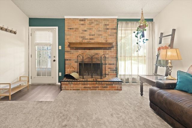 1423 Springcrest Drive, Mesquite, TX 75149