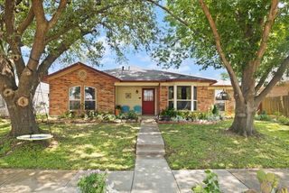 1423 Springcrest Drive, Mesquite, TX 75149