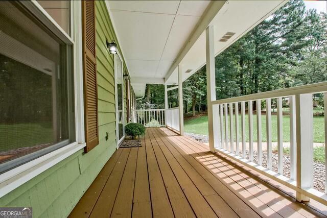 205 Kingswood Drive, Fayetteville, GA 30215